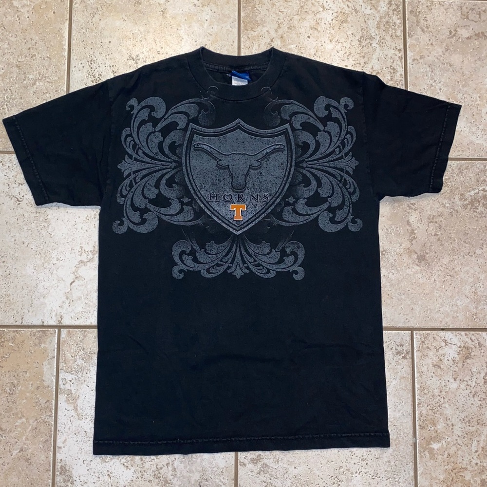 UT Longhorns Tee, Men’s Size S , Black, Good Condition